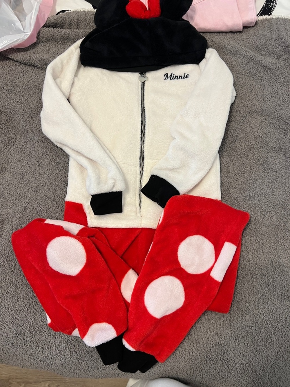 Disney Minnie Mouse Red White Black Polka Dot Kids Pajama Set